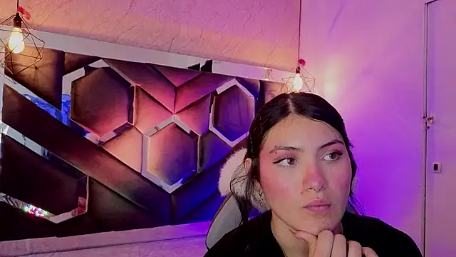 Brandy_collinss' Live XXX Chat