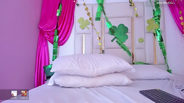 Silvanna-CasstroのライブXXXチャット