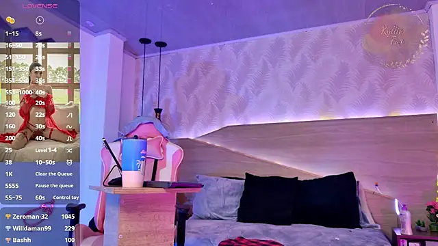 دردشة kylliefox_ الجنسية المباشرة