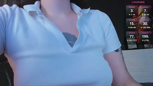 Maykinkya Chat XXX live