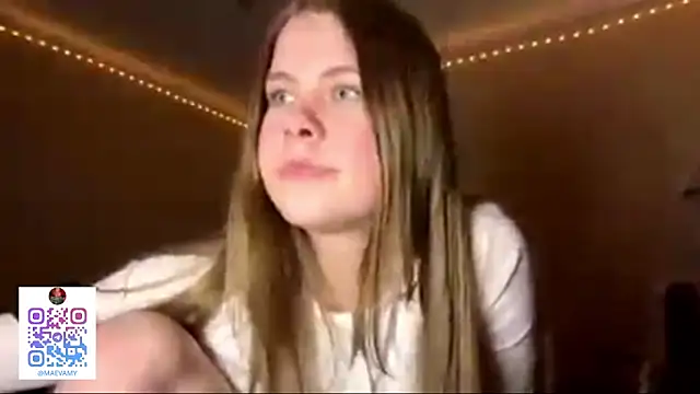 Amy_Maev Webcam show