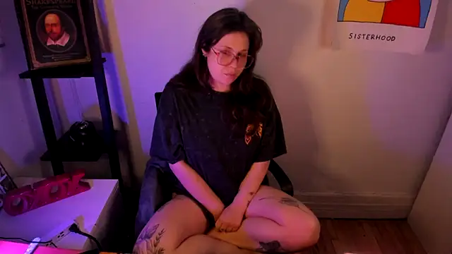 Rosiee69_: διαδικτυακό σόου στην κάμερα