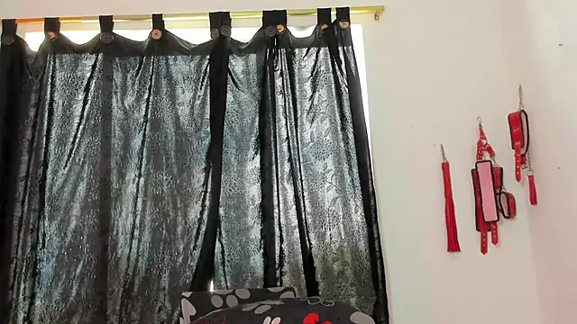 QUEEN_MANDY_BBW's Webcam Show