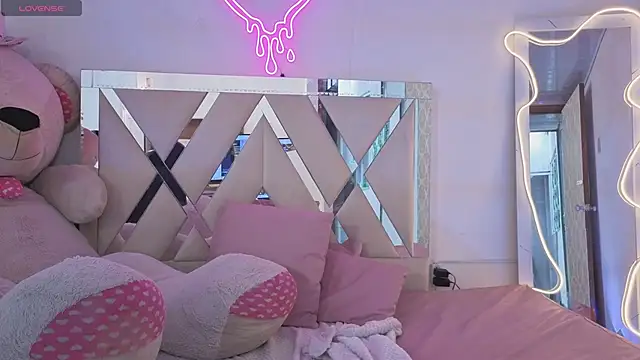 دردشة SABRIINA_TAY الجنسية المباشرة