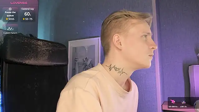 AlexxSweetのライブXXXチャット