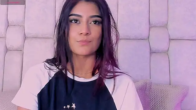 Chat +18 de KatherineRuiz_ ao vivo