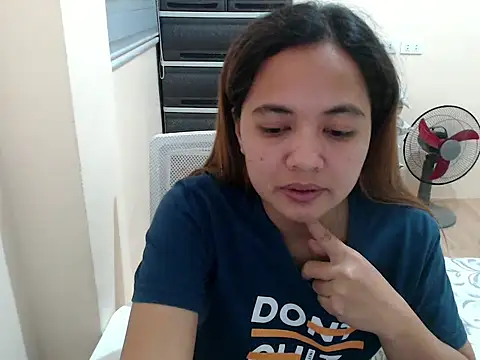 xTheLastVIRGINx Live XXX-Chat