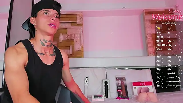 AmberAdams_ élő XXX-chatje