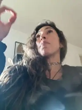 Chat XXX ao vivo de Amani_thewolf