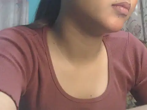 NancyRuvi live XXX chat