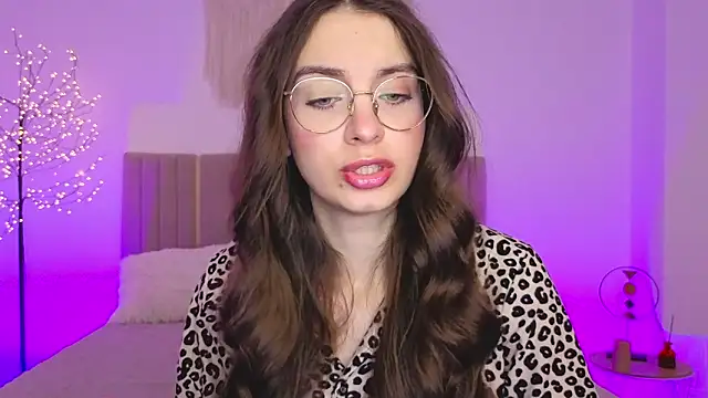 Czat XXX na żywo – Real_cutie1