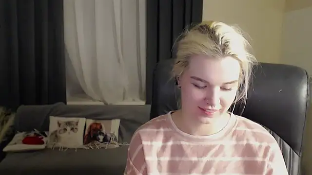 Hot_Blonda – Live XXX-chat