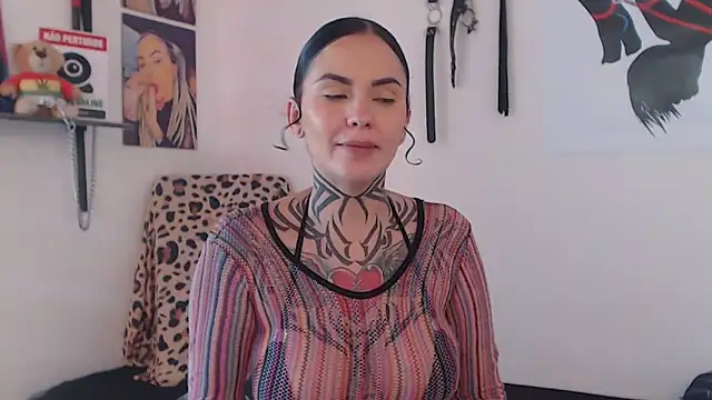 Perola__May Live XXX Chat