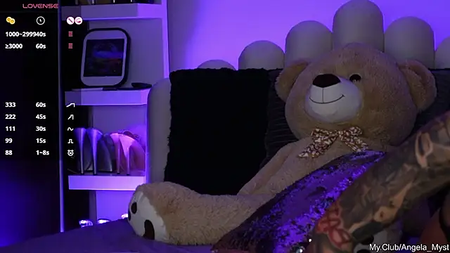 دردشة Angela_Myst الجنسية المباشرة