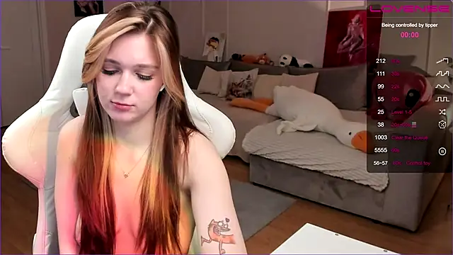 Frau_Lina Webcam-Show