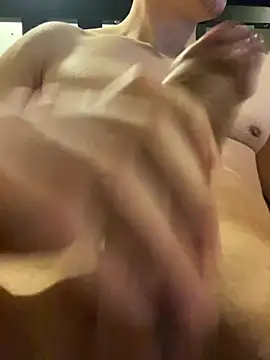 دردشة big_dick_horny_boy الجنسية المباشرة