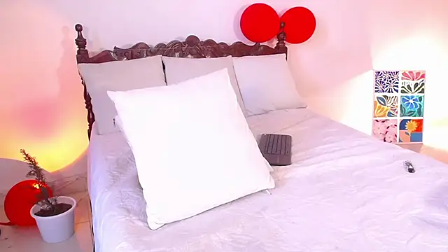 thalia_069: απευθείας συνομιλία ΧΧΧ