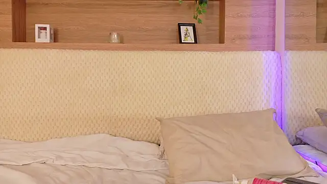 VioletBloommのライブXXXチャット