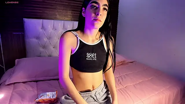 lorraineHunterのライブXXXチャット