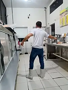 Chat +18 de RobertoLuiz84 ao vivo