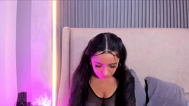 Sembang XXX Secara Langsung KiiraMonroe