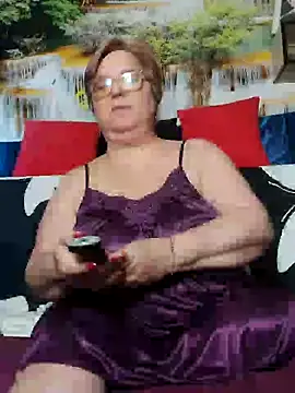 Chat XXX en directo de QueenPammy1