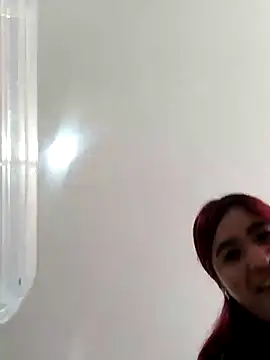 XXX chat uživo modela EmaGw7