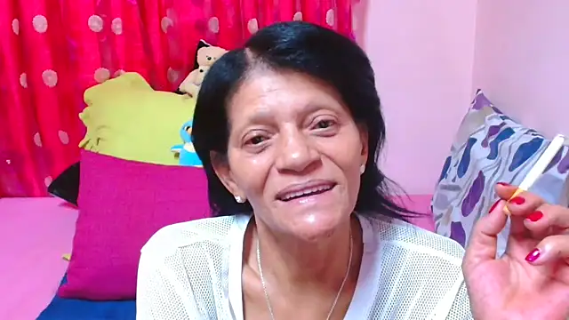 SLUTTYROXY Live XXX Chat