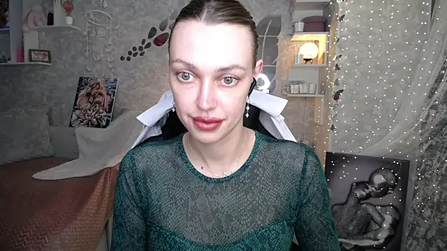 NickyAdamidi 现场XXX聊天