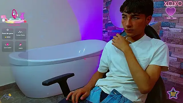 osamu_tay Adlı Modelin Web Kamerası Şovu