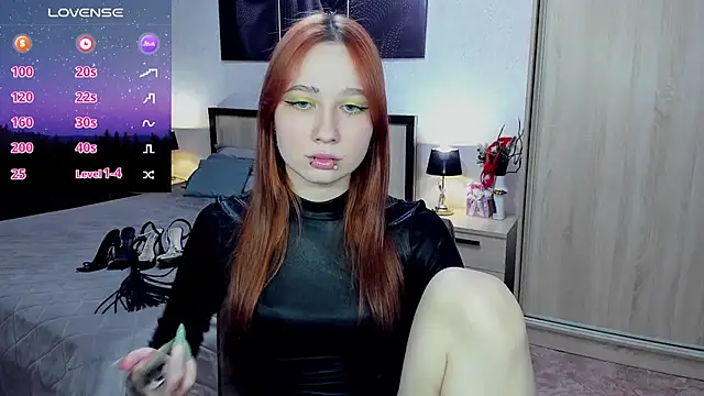 AdrianWild's Live XXX Chat