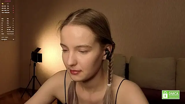 HongTomczak's Webcam Show