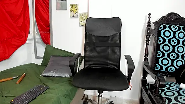 Show modela jaccob_wesly na web-kameri