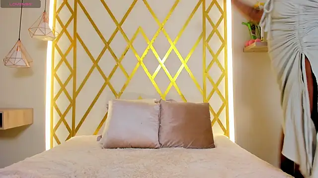 maryevans_ Live XXX Chat