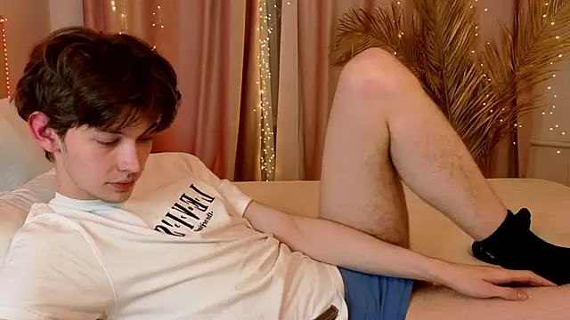 _Den1s_ Adlı Modelin Canlı XXX Sohbeti