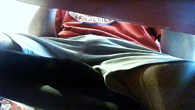 opreatiby Live XXX Chat