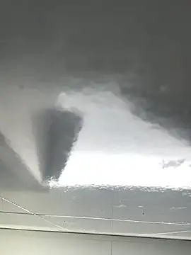 hailzeffn 现场XXX聊天