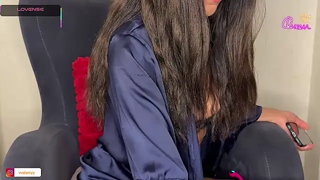 lusterdoll Chat XXX live