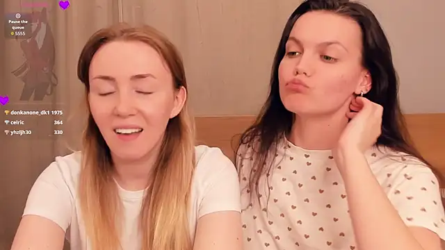 LelahLatn Webbikameraesitys