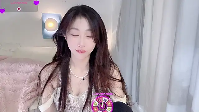 Онлайн чат XXX mistylana_