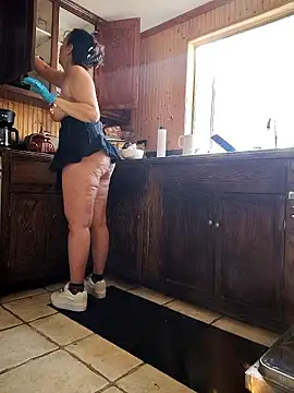 Pertunjukan Kamera Web TheDime