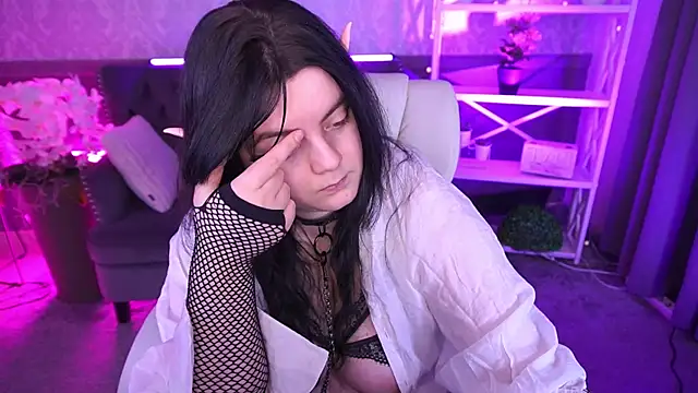 Chat +18 de LittleShyy ao vivo