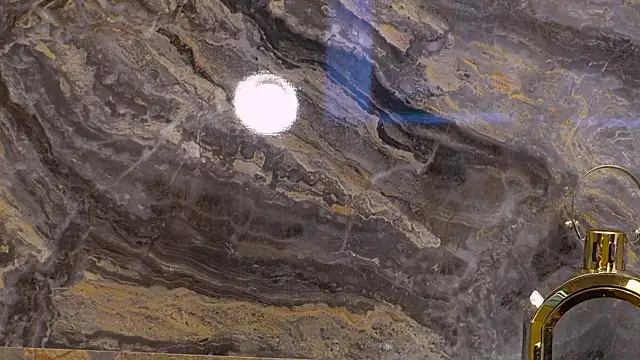 NaomiSainzのウェブカメラショー