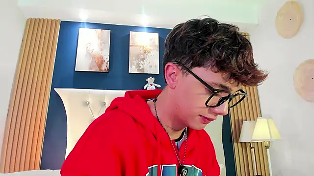 Tomy_Rox Chat XXX in diretta