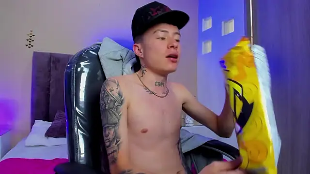 Nascary_Fox Chat XXX in diretta