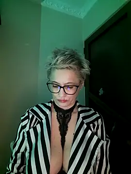 LunaBlaise's Live XXX Chat