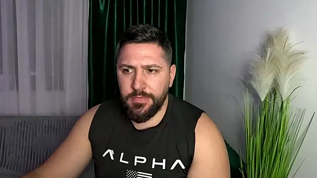 Show modela Gold_Alpha_Boy na web-kameri