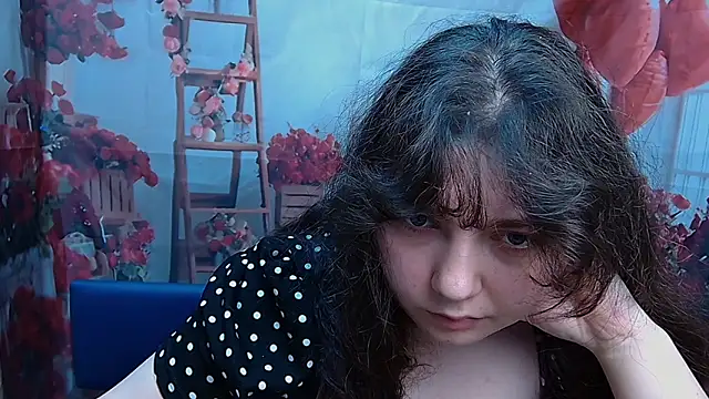 NeonilaLisova Chat XXX in diretta