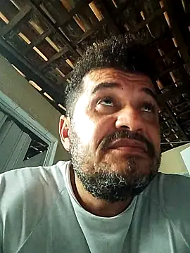 tarra122's Webcam Show