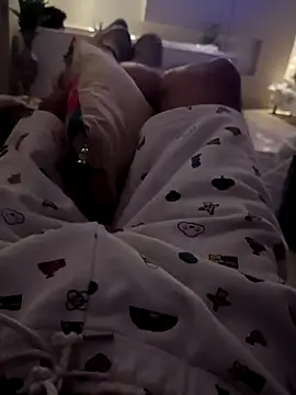 hotdudefor Show Webcam